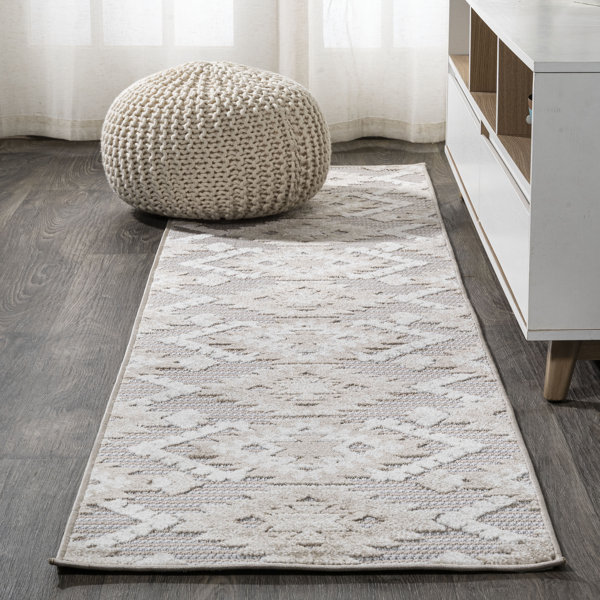 Mistana™ Runner Joaquin Geometric Beige/Gray Indoor / Outdoor Area Rug